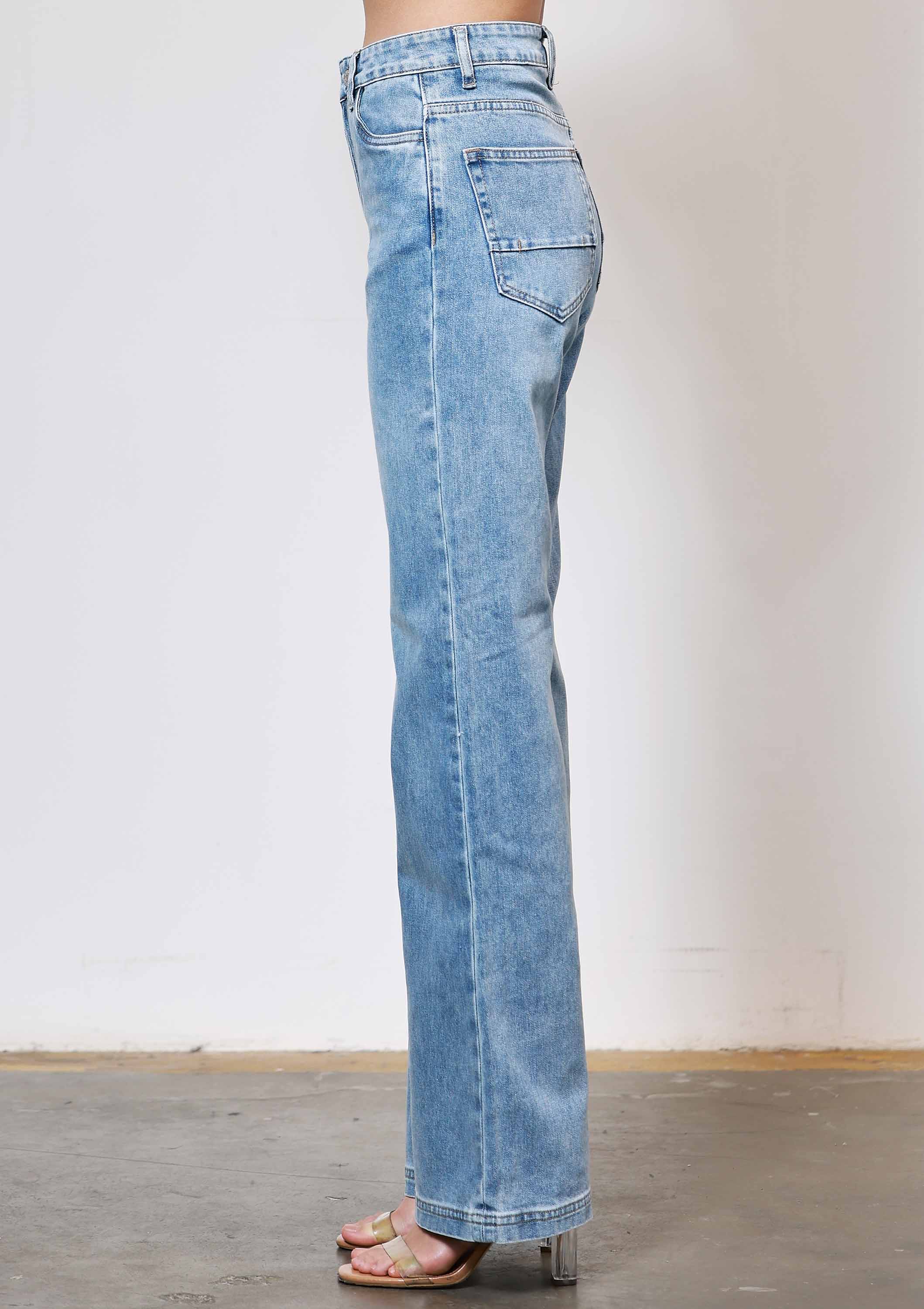 Straight Jeans