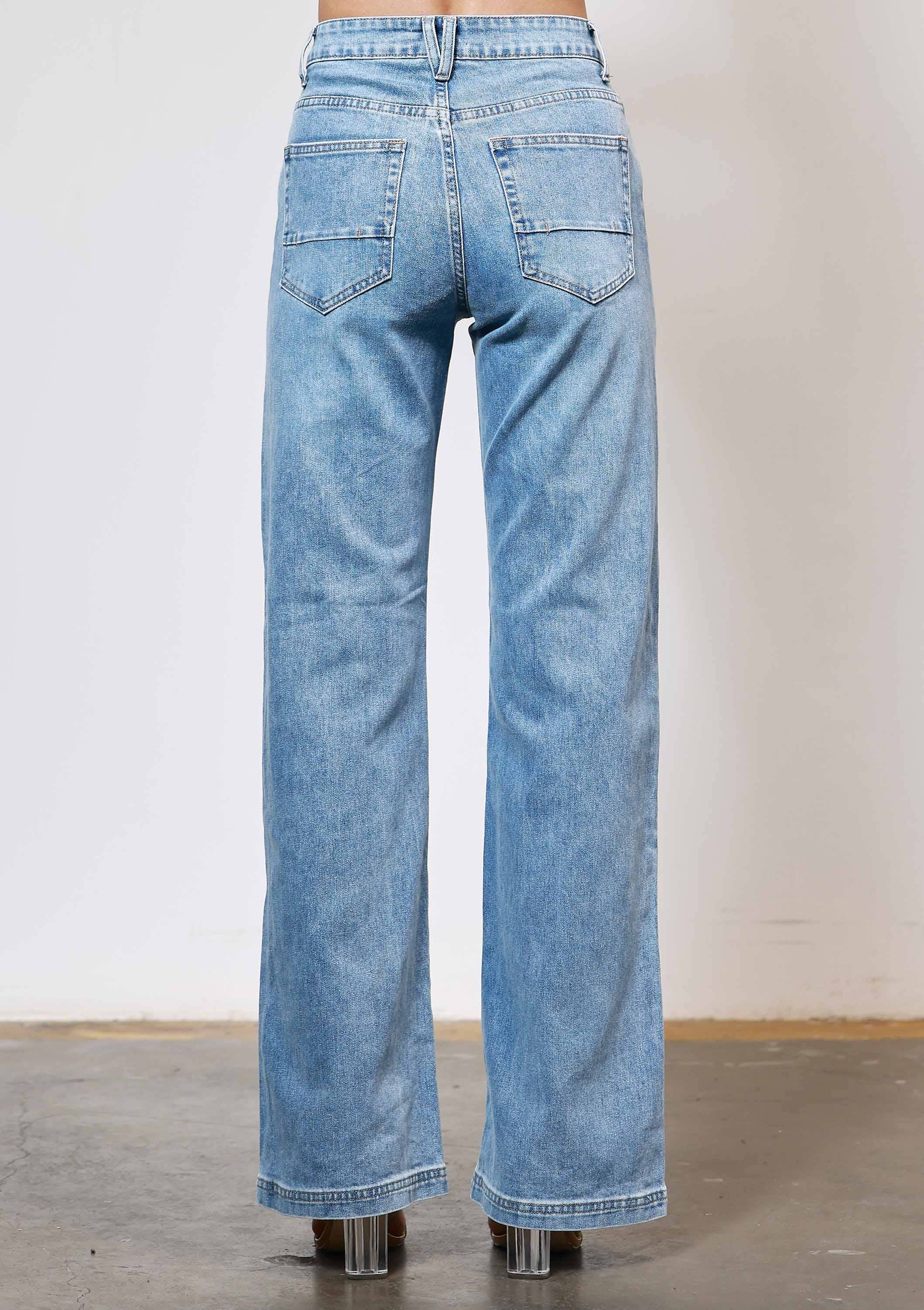 Straight Jeans
