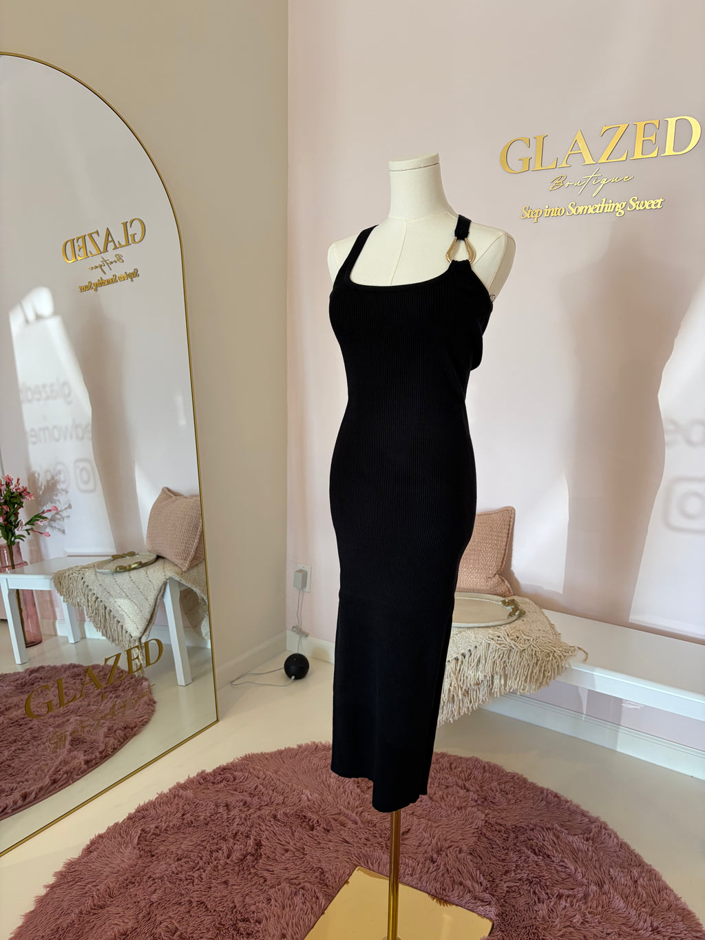 Noir Dress