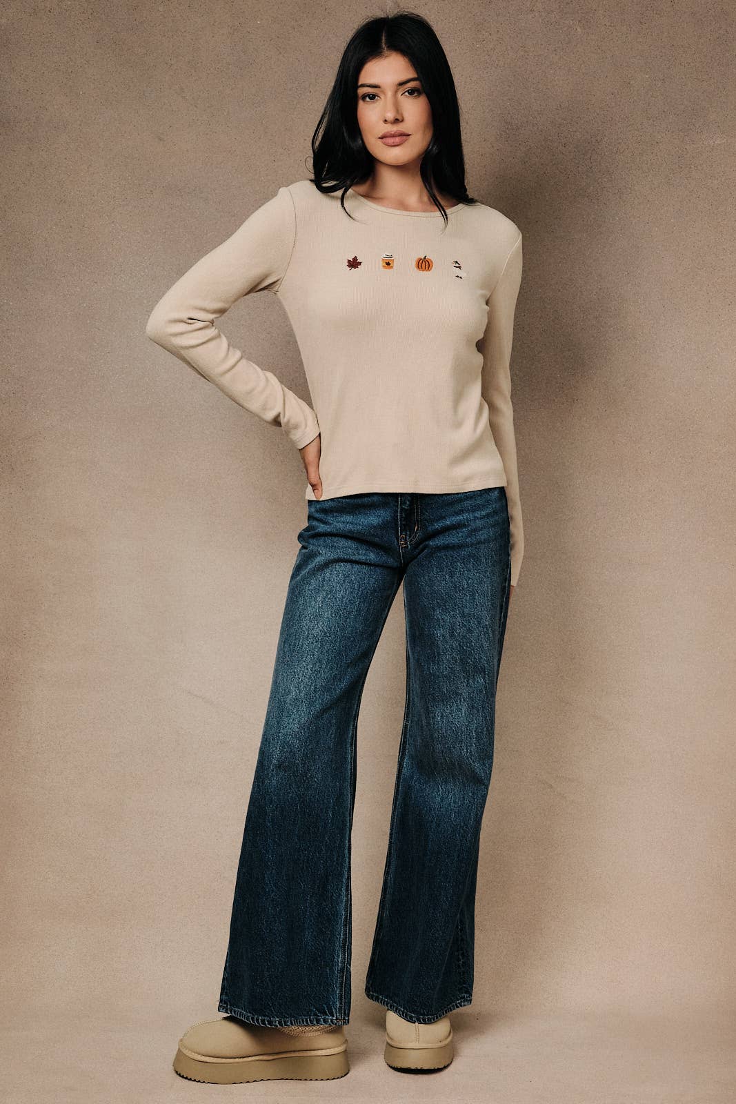 ROUND NECK LONG SLEEVE "FALL THEME" EMBROIDERY RIBBED TOP